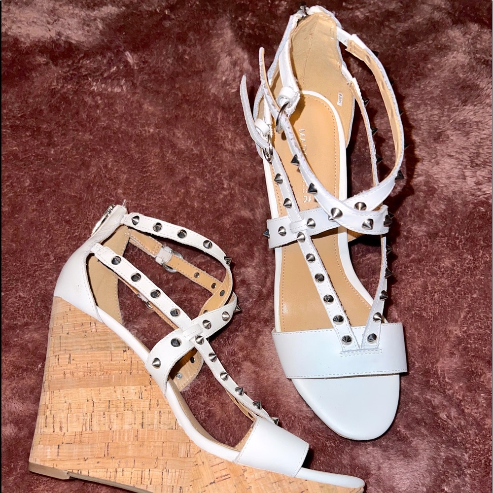 Marc Fisher - White wedges - Size 9